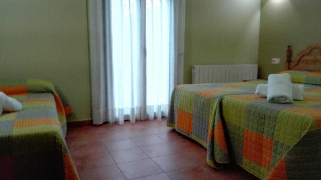 Hostal La Vega Peralejos Buitenkant foto