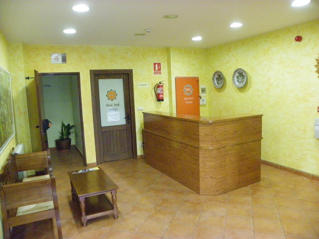 Hostal La Vega Peralejos Buitenkant foto