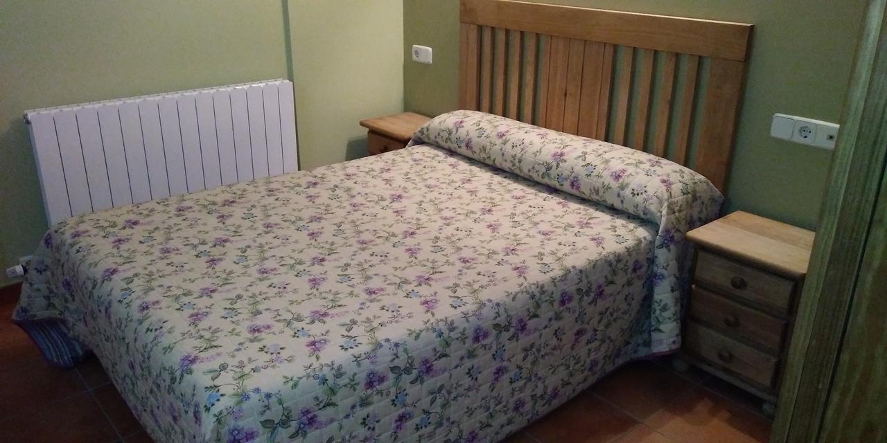 Hostal La Vega Peralejos Buitenkant foto